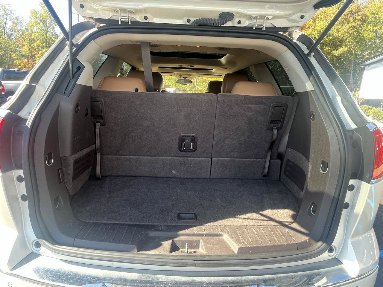 Used 2015 Buick Enclave Leather AWD/4WD image 19