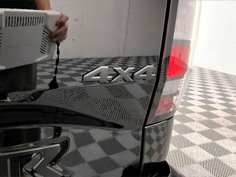 New 2026 Nissan Frontier SV w/ All-Weather Content Package image 19