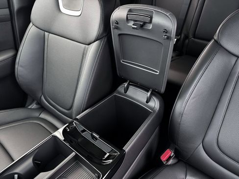 New 2026 Hyundai Tucson Limited AWD/4WD image 16