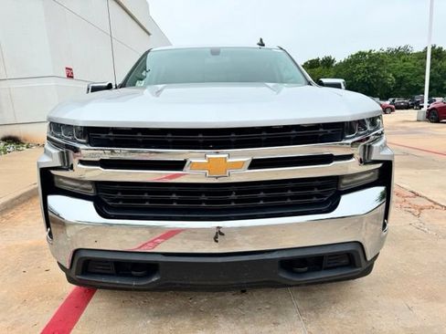 Used 2019 Chevrolet Silverado 1500 LT w/ All-Star Edition AWD/4WD image 2