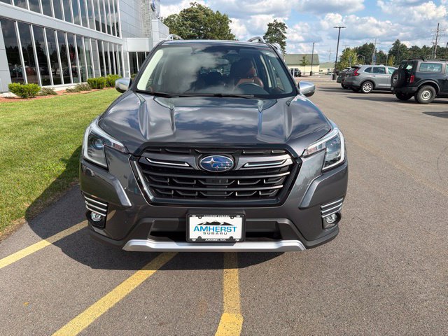 Used 2024 Subaru Forester Touring AWD/4WD image 2