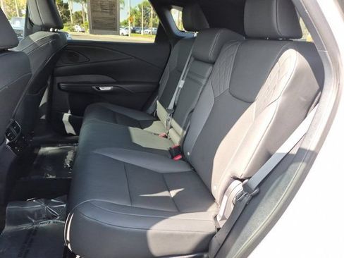 Used 2025 Lexus RX 350h w/ Convenience Package AWD/4WD image 31