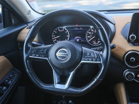 Used 2022 Nissan Sentra SV w/ SV Premium Package FWD image 14