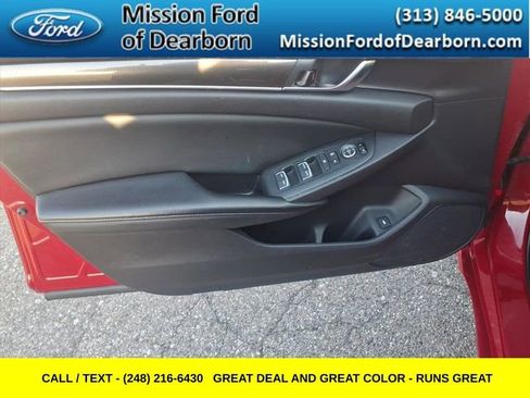 Used 2018 Honda Accord Sport image 12