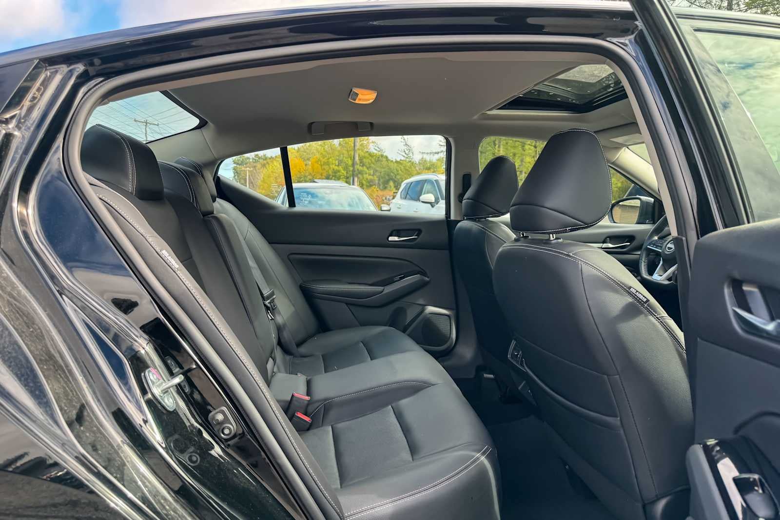 Certified 2023 Nissan Altima 2.5 SL AWD/4WD image 11