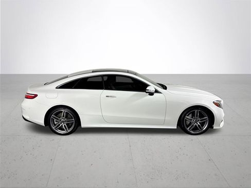 Used 2018 Mercedes-Benz E 400 Coupe image 5