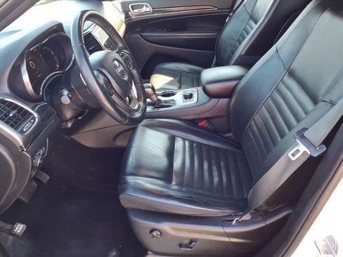 Used 2019 Jeep Grand Cherokee Limited X image 9