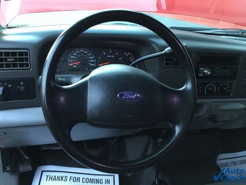 Used 2004 Ford F350 XLT image 36