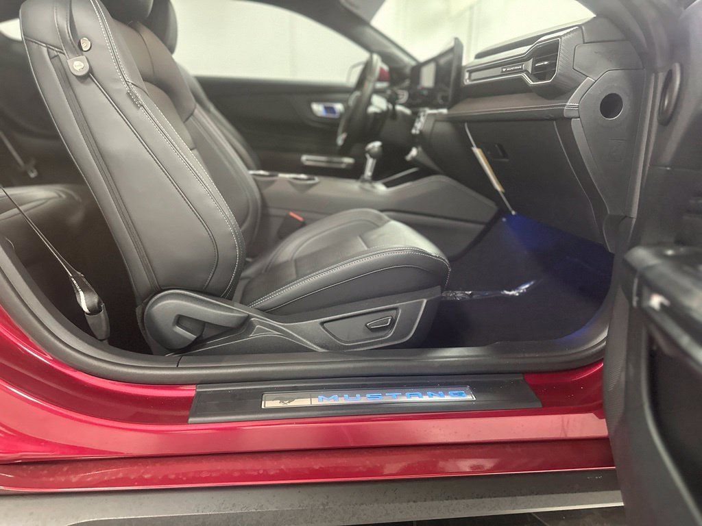 Used 2025 Ford Mustang GT Premium RWD image 20