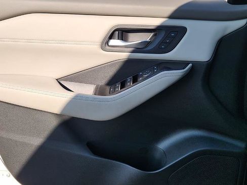 Certified 2023 Nissan Rogue SL w/ SL Premium Package FWD image 16