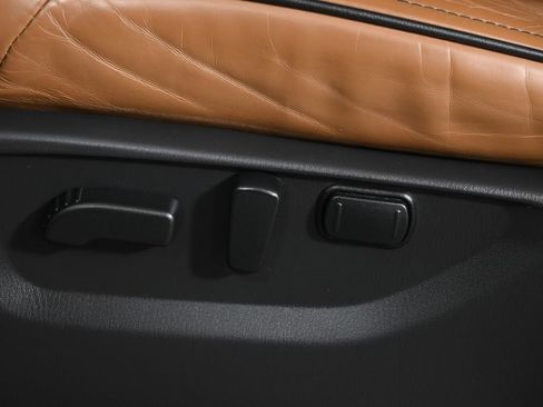 Used 2023 INFINITI QX80 Sensory w/ All-Season Package AWD/4WD image 29