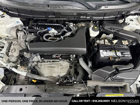 Used 2018 Nissan Rogue SV w/ Sun & Sound Touring Package FWD image 31