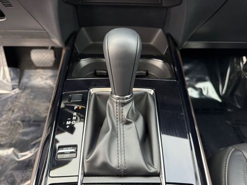 Used 2025 MAZDA CX-30 AWD 2.5 S w/ Premium Package image 18