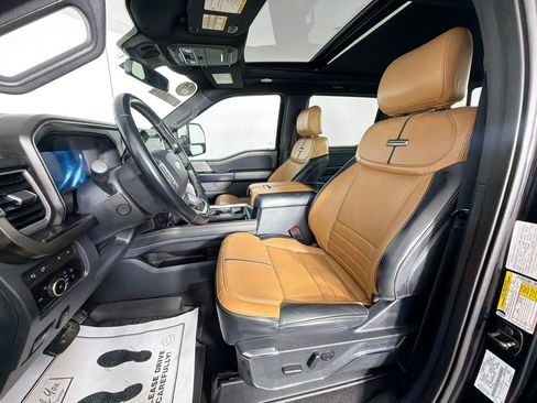 Used 2024 Ford F450 Platinum w/ FX4 Off-Road Package AWD/4WD image 22