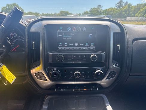 Used 2017 Chevrolet Silverado 3500 LTZ image 15