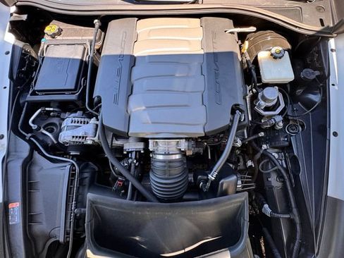 Used 2015 Chevrolet Corvette Stingray Coupe w/ 3LT Preferred Equipment Group RWD image 27