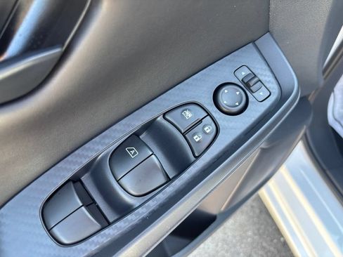 Certified 2025 Nissan Sentra S FWD image 16