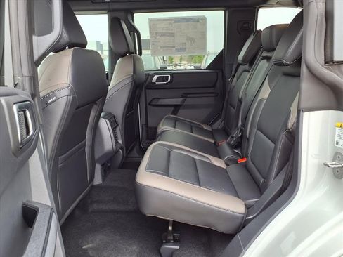 New 2026 Ford Bronco Outer Banks AWD/4WD image 52