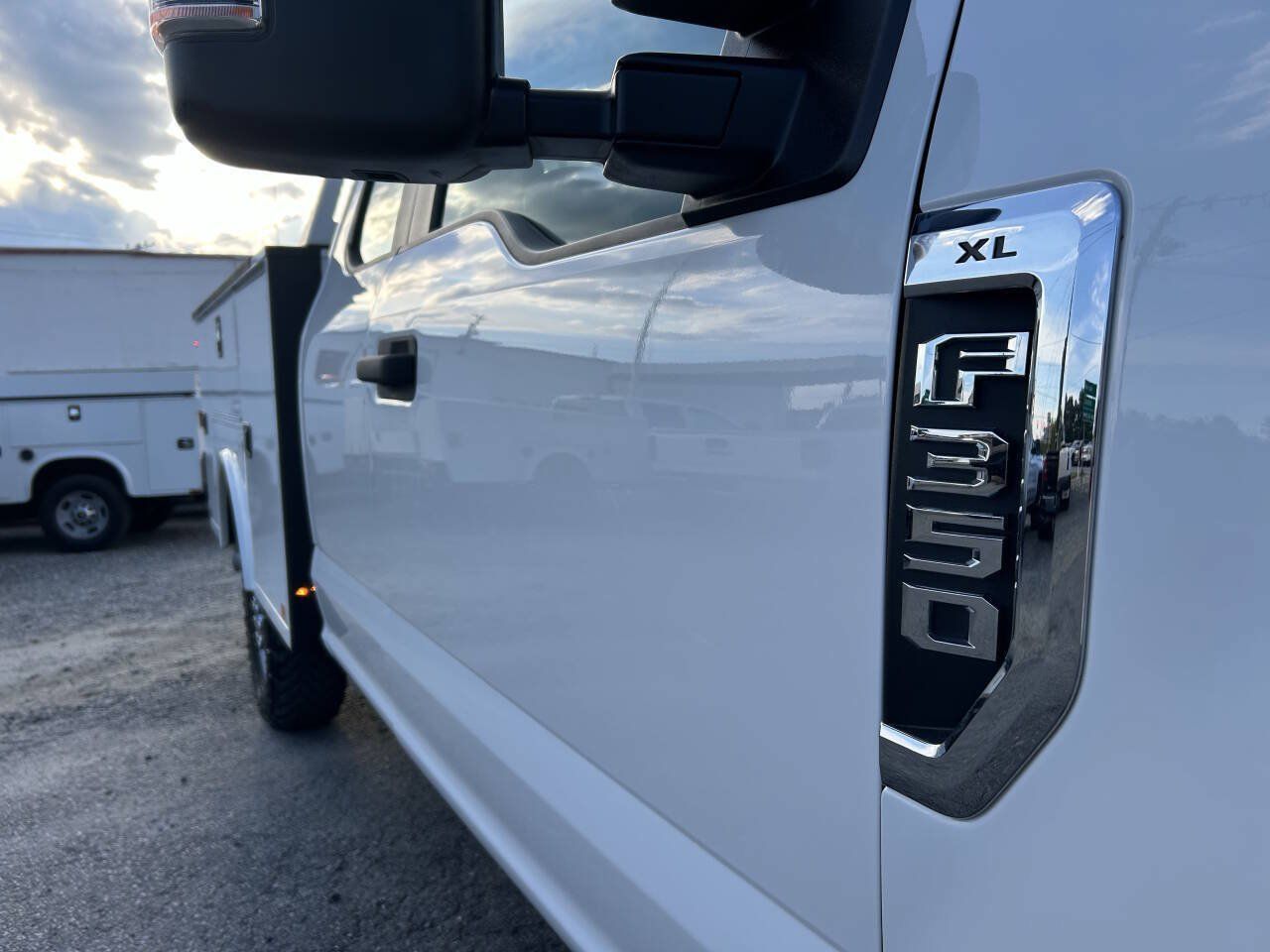 Used 2019 Ford F350 XL w/ XL Value Package AWD/4WD image 13