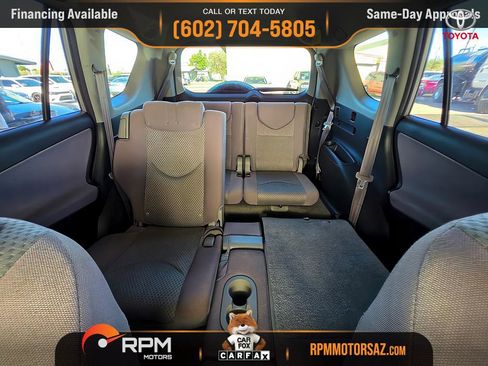 Used 2007 Toyota RAV4 2WD V6 w/ 3rd Row image 19