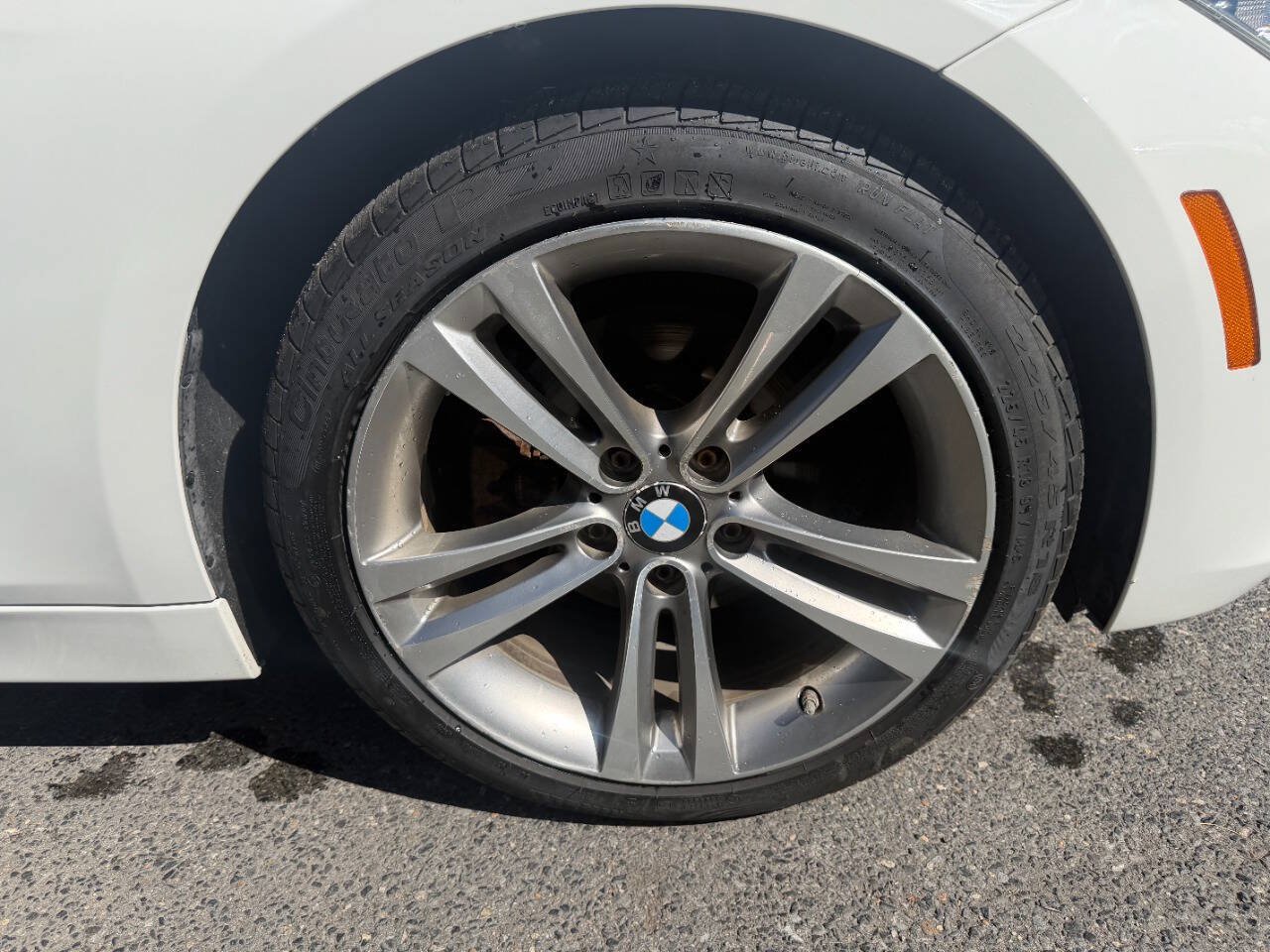 Used 2016 BMW 328i xDrive Wagon AWD/4WD image 15