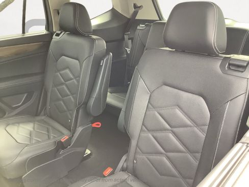 New 2026 Volkswagen Atlas SE FWD image 23