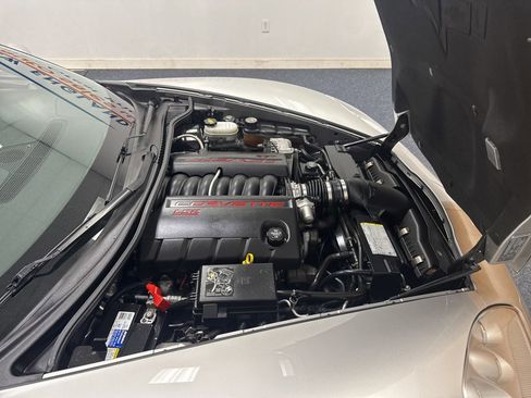 Used 2006 Chevrolet Corvette Coupe w/ Preferred Equipment Group RWD image 25