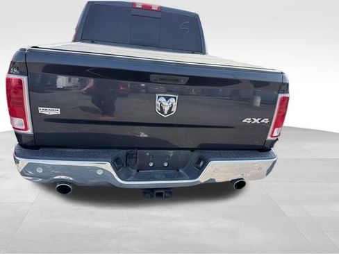 Used 2016 RAM 1500 Laramie w/ Convenience Group AWD/4WD image 14