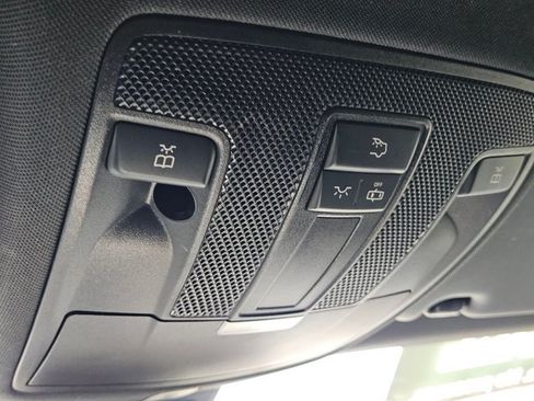 Used 2019 Mercedes-Benz GLA 250 image 16