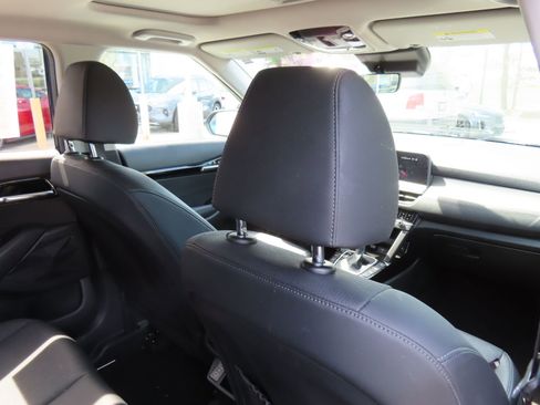 Used 2024 Kia Seltos EX AWD/4WD image 33