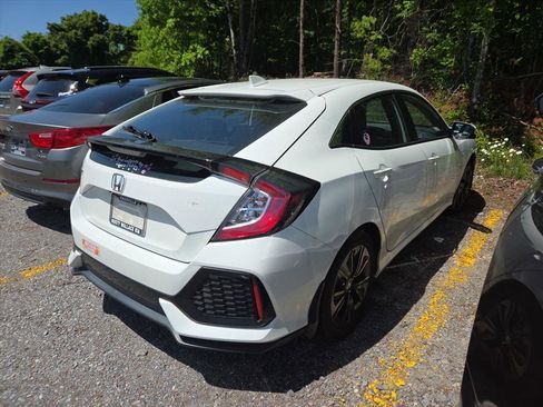 Used 2019 Honda Civic EX image 5