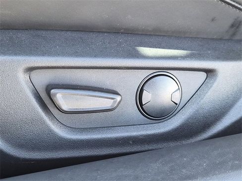 Used 2025 Ford Mustang GT Premium image 19