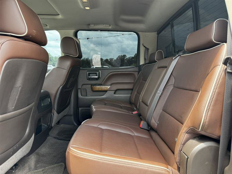 Used 2015 Chevrolet Silverado 1500 High Country w/ High Country Premium Package AWD/4WD image 22