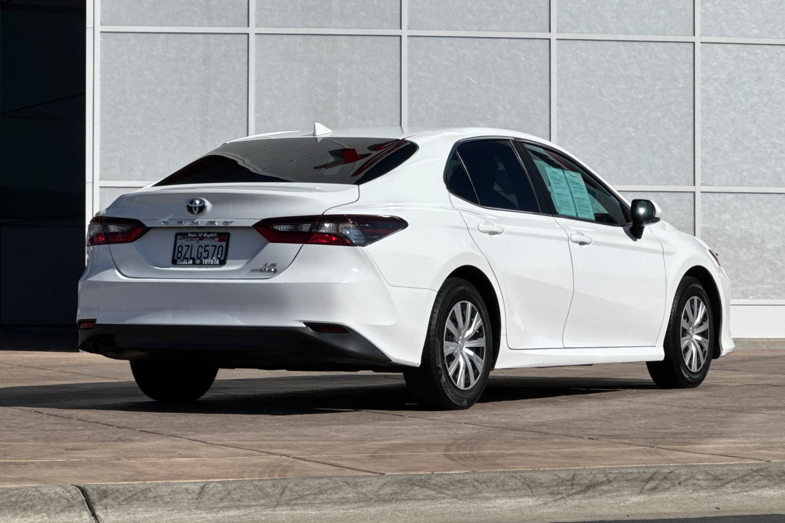 Certified 2022 Toyota Camry LE FWD image 4