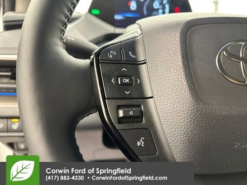 Used 2024 Toyota Prius XLE image 27