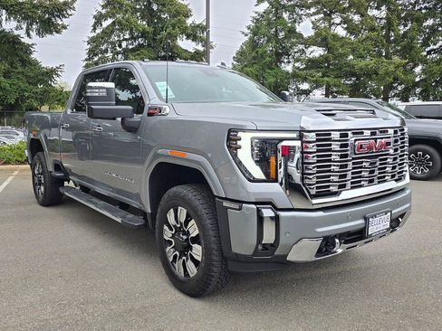 New 2026 GMC Sierra 2500 Denali w/ Denali Reserve Package AWD/4WD image 7