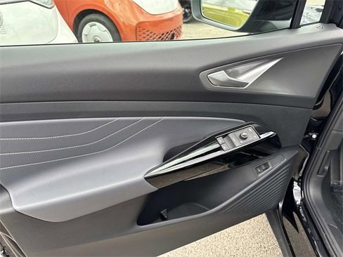 New 2025 Volkswagen ID.4 Pro S image 13