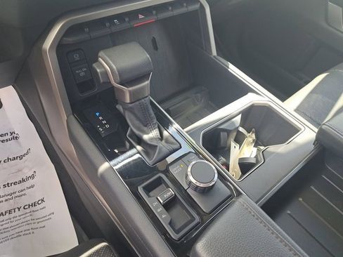 Used 2024 Toyota Tundra Limited image 25