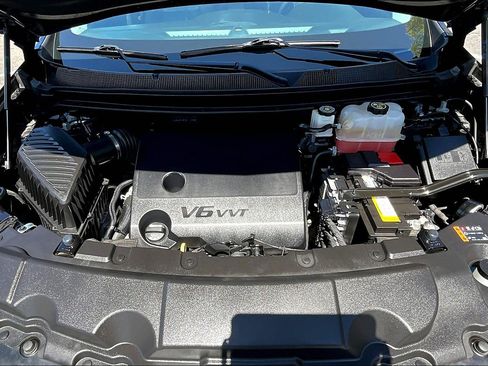 Used 2021 Chevrolet Traverse Premier w/ Redline Edition FWD image 10