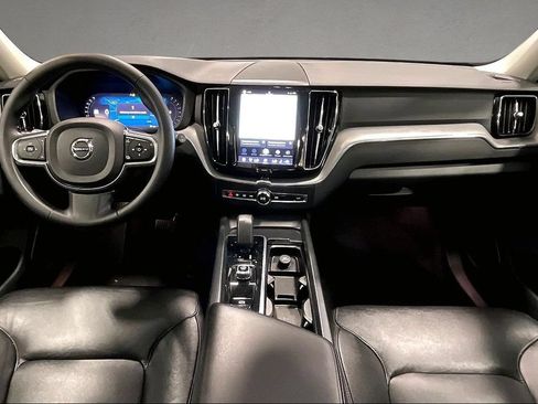 Certified 2023 Volvo XC60 B5 Core w/ Climate Package AWD/4WD image 7