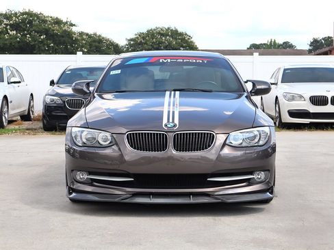 Used 2011 BMW 328i Convertible RWD image 3