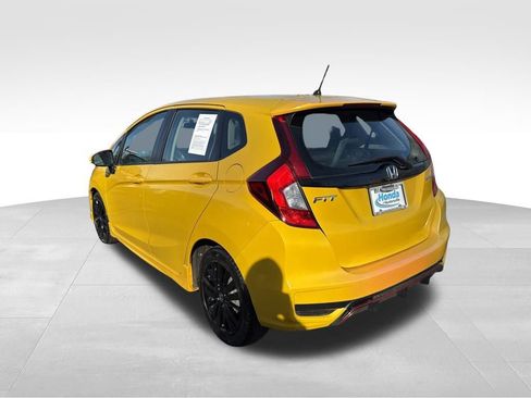 Used 2018 Honda Fit Sport image 6