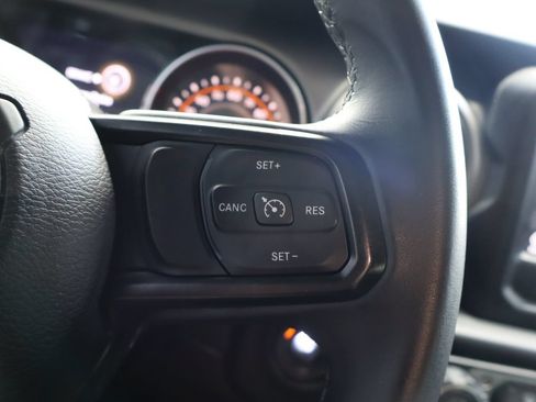 Used 2019 Jeep Wrangler Unlimited Sport S AWD/4WD image 33