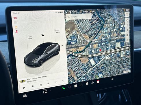 Used 2023 Tesla Model 3 Standard Range RWD image 17