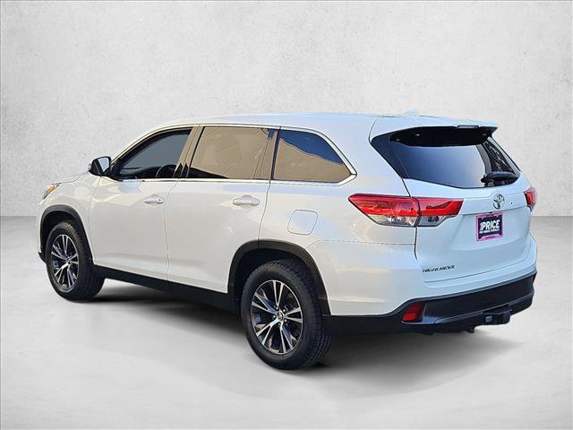 Used 2019 Toyota Highlander Plus FWD image 8