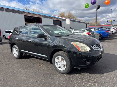 Used 2013 Nissan Rogue S image 3