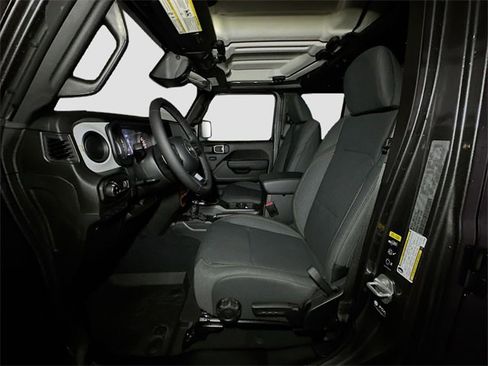 New 2026 Jeep Gladiator Sport image 14