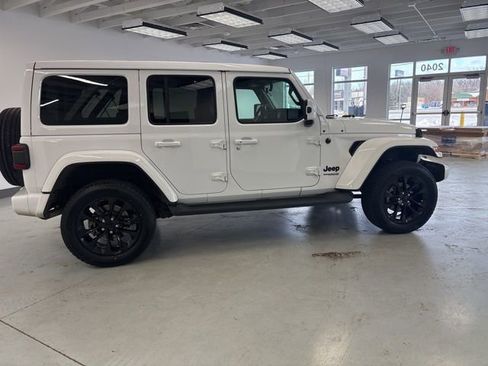 Used 2021 Jeep Wrangler Unlimited Sahara image 13