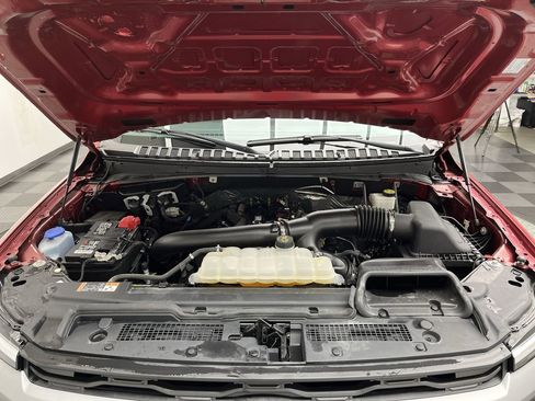 Used 2022 Ford Expedition XLT image 27