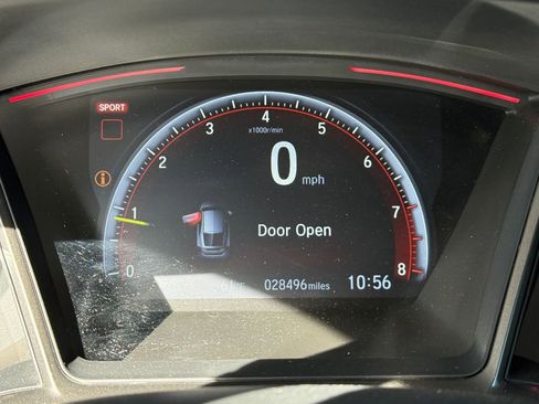 Used 2019 Honda Civic Type R image 11